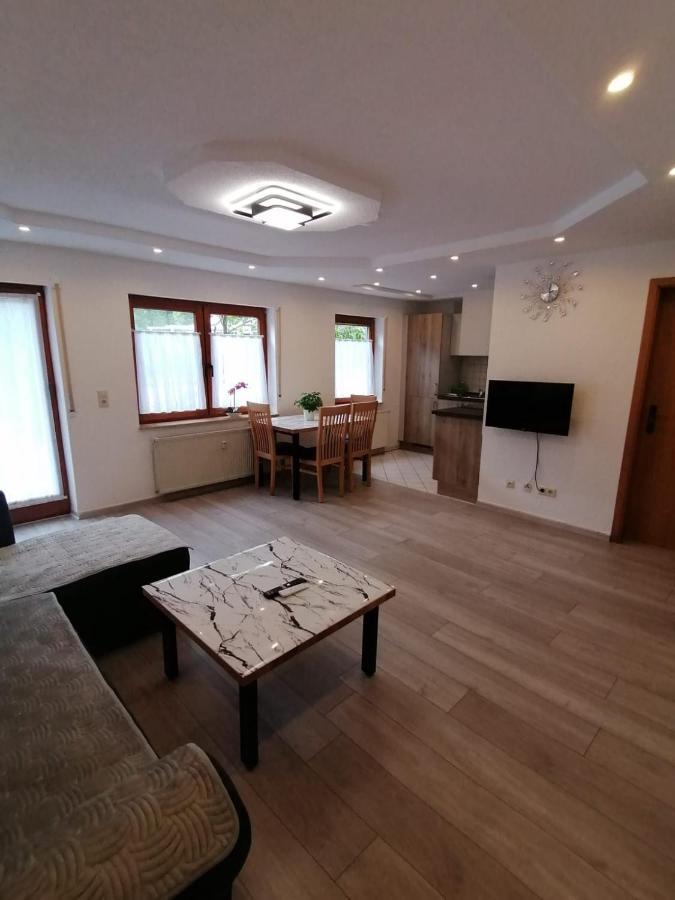 Ferienwohnung Istrefi Alpirsbach Esterno foto