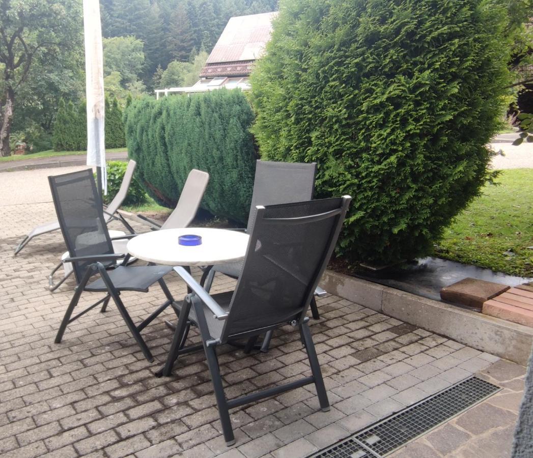 Ferienwohnung Istrefi Alpirsbach Esterno foto